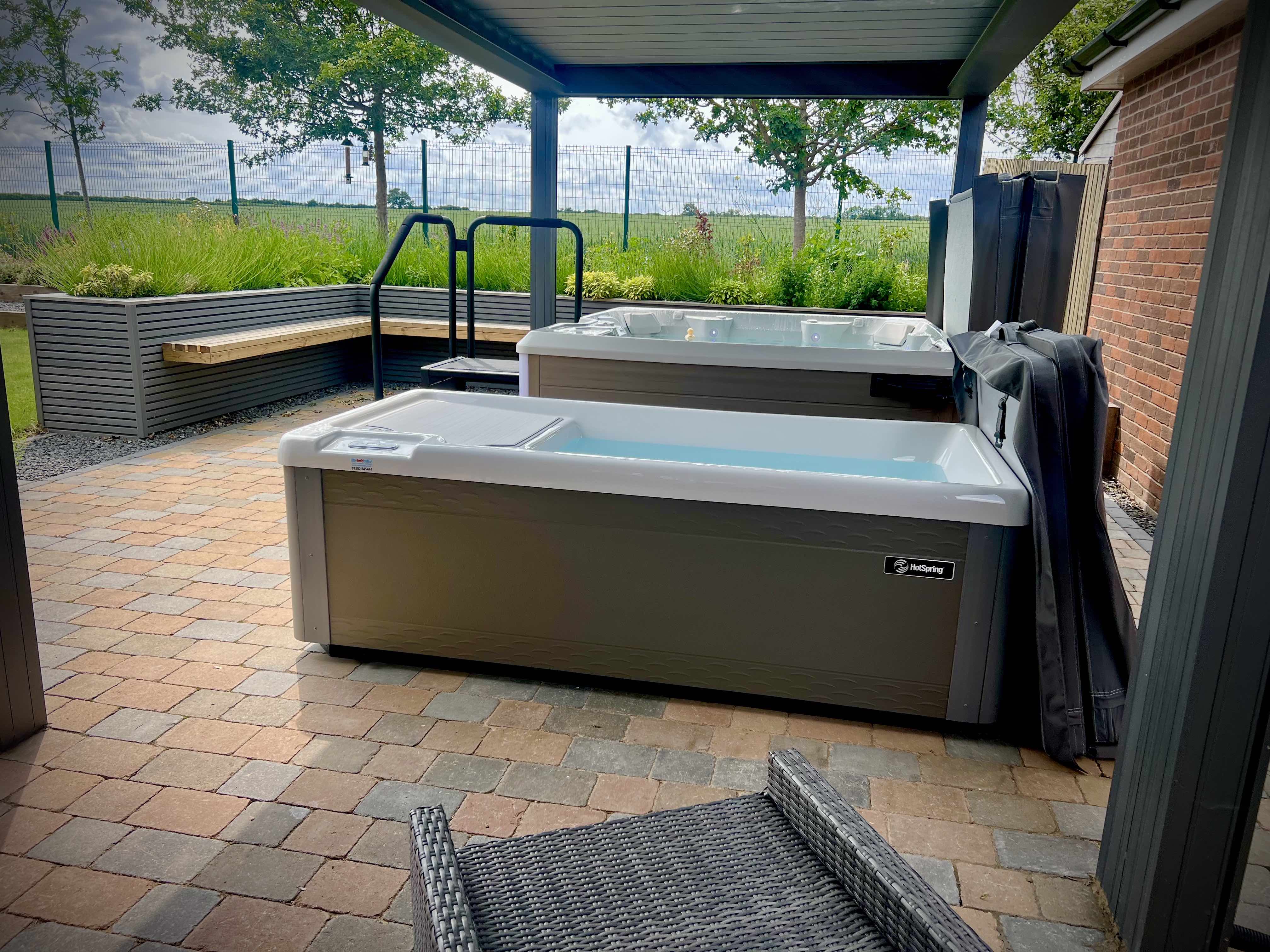 Hotspring Vigor cold plunge
